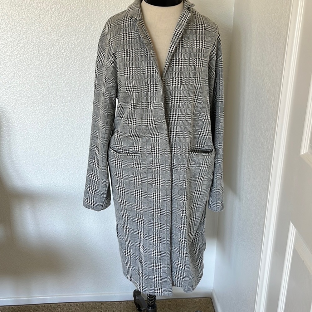 Beautiful Topshop houndstooth coat